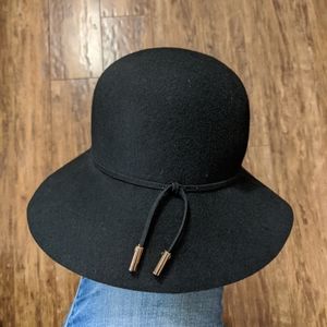 Black Felt Hat